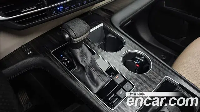 Toyota Sienna 2022 — Photo 4/41
