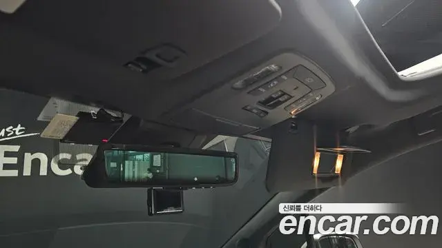 Toyota Sienna 2022 — Photo 16/41