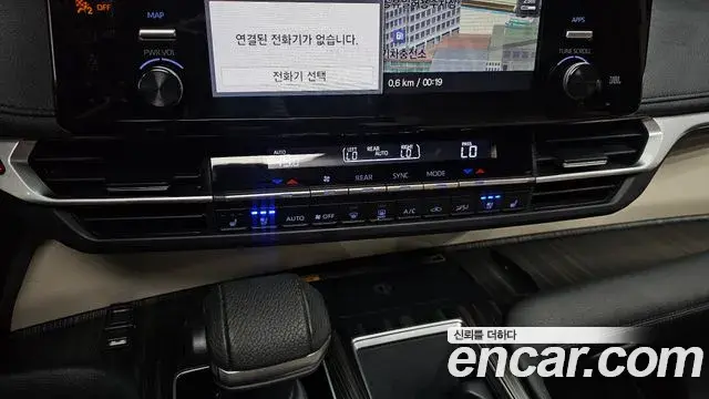Toyota Sienna 2022 — Photo 30/41