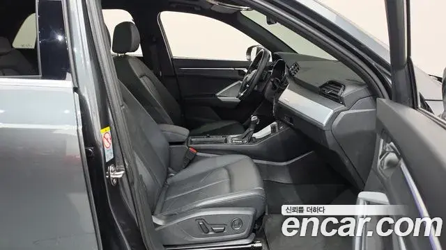 Audi Q3 2022 — Фото 11/20
