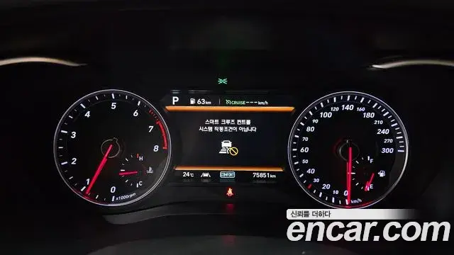 Genesis G70 2019 — Photo 14/36