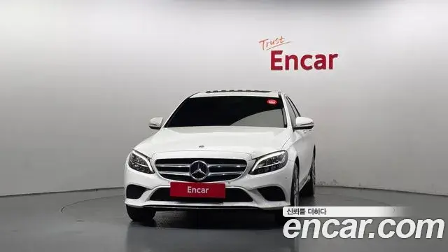 Mercedes-Benz C-Class 2020 — Фото 3/20