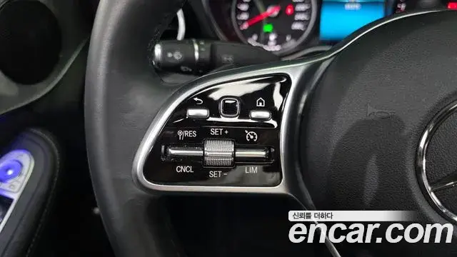 Mercedes-Benz C-Class 2020 — Фото 18/20