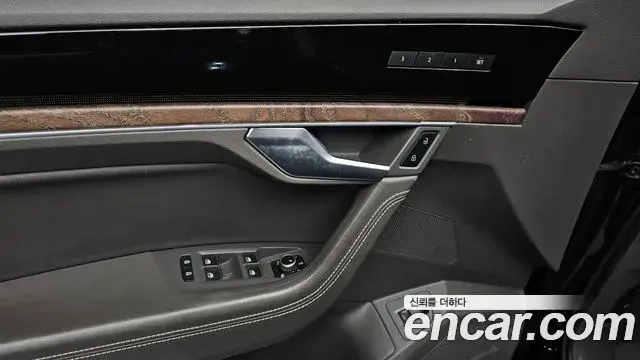 Volkswagen Touareg 2020 — Şəkil 21/36