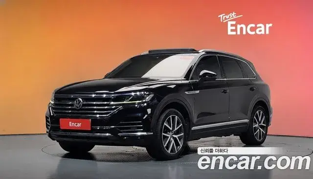 Volkswagen Touareg 2020 — Şəkil 15/36