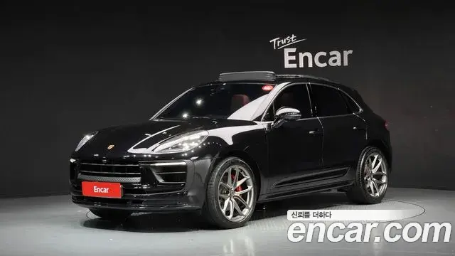 Porsche Macan 2022 — Фото 20/20
