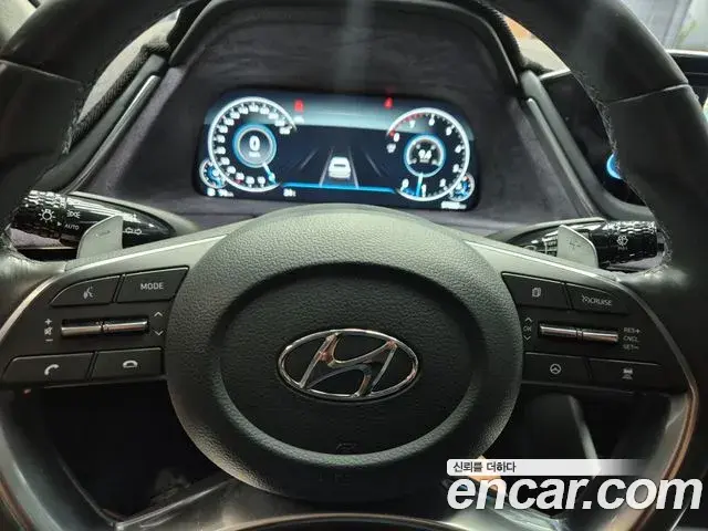 Hyundai Sonata 2021 — Фото 14/20