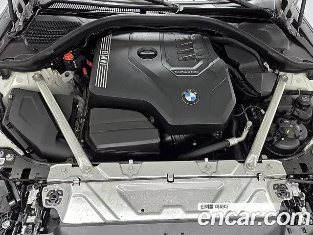 BMW 4 Series 2024 — Фото 19/20