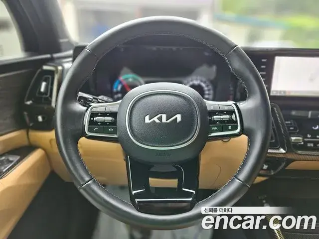 Kia Sorento 2022 — Фото 10/20