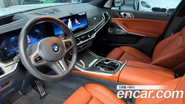 BMW X7 2024 — Фото 15/20