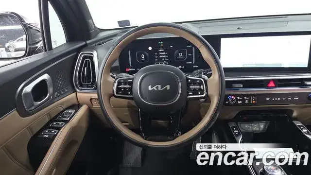 Kia Sorento 2024 — Photo 18/20