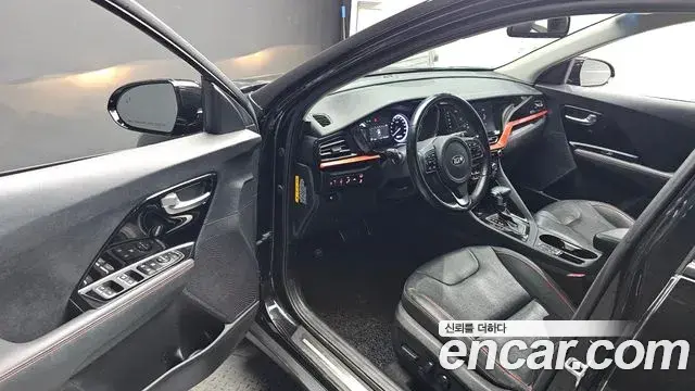 Kia Niro 2019 — Photo 26/37