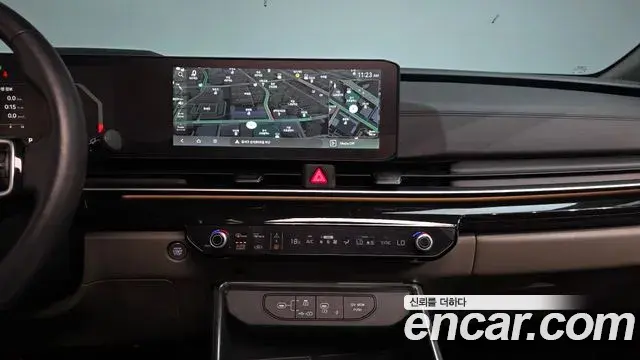 Kia Carnival 2023 — Фото 14/20