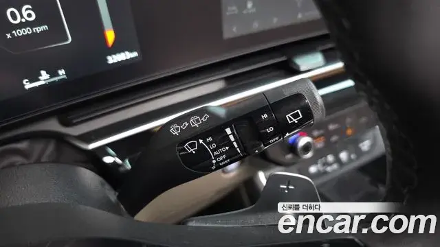 Kia Carnival 2023 — Photo 11/48