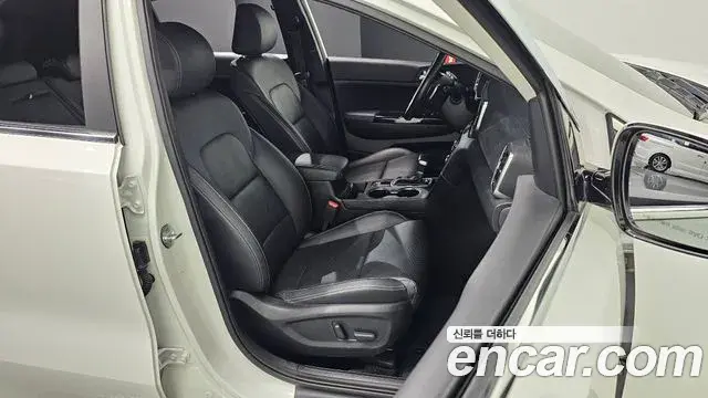 Kia Sportage The Bold 2021 — Фото 10/20