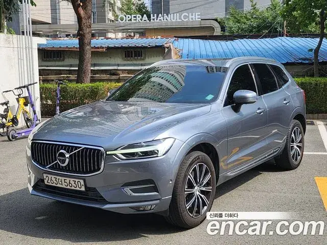 Volvo XC60 2020 — Фото 2/15