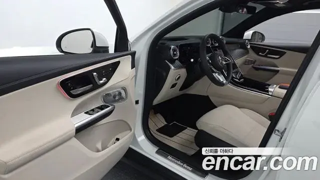 Mercedes-Benz GLC-Class 2025 — Фото 10/20