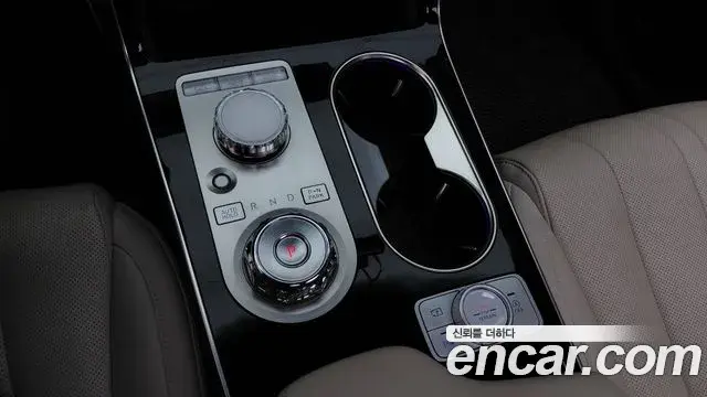Genesis GV80 2024 — Şəkil 29/30