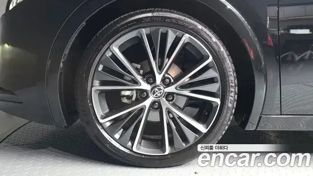 Toyota Prius 2026 — ფოტო 17/34