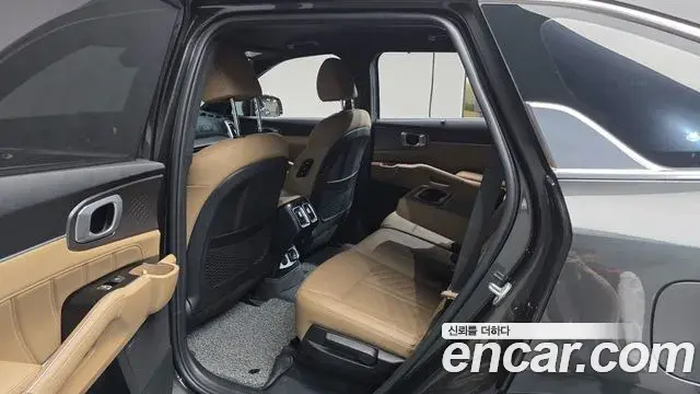 Kia Sorento 2024 — Photo 33/39