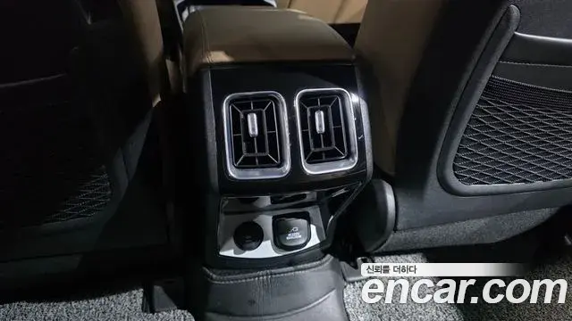 Kia Sorento 2024 — Photo 29/39