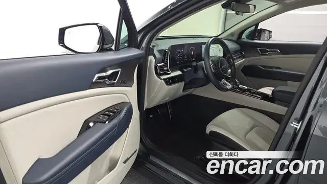 Kia Sportage 2022 — Photo 10/30
