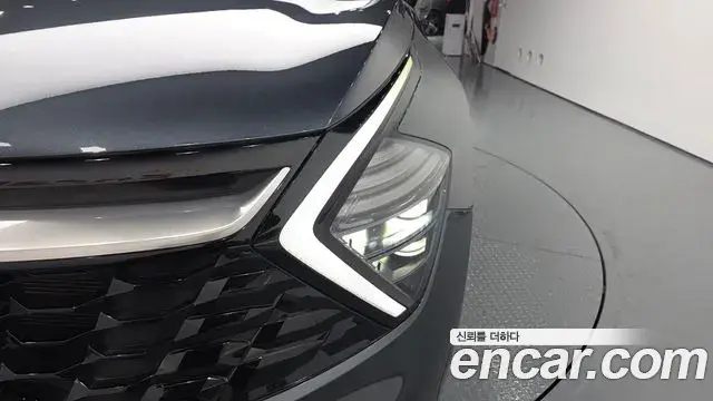 Kia Sportage 2022 — Photo 4/30