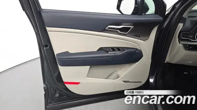 Kia Sportage 2022 — Photo 27/30