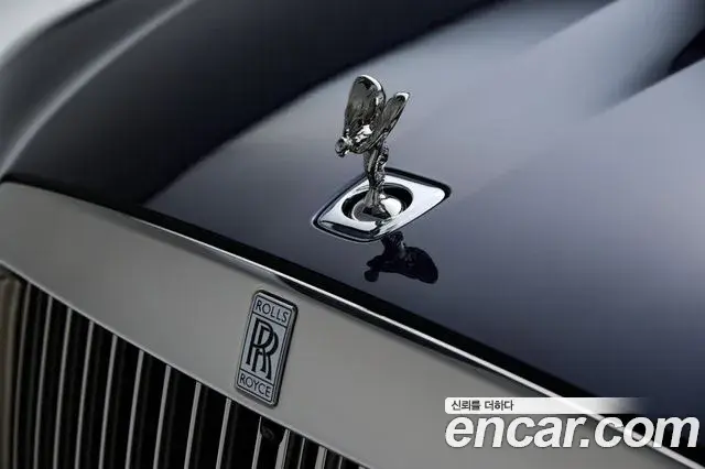 Rolls-Royce Ghost 2024 — Фото 16/18