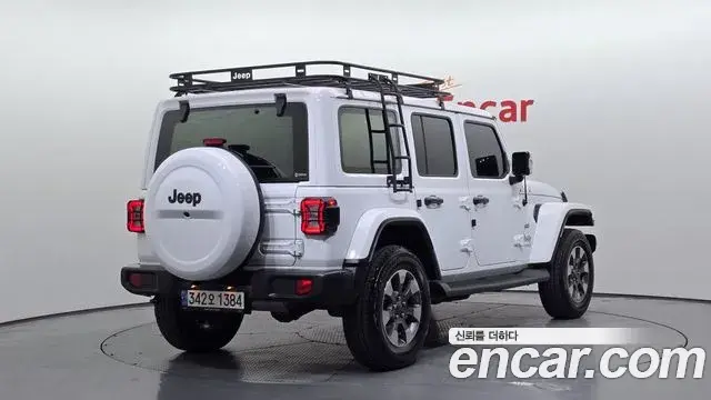 Jeep Wrangler 2019 — Фото 2/20