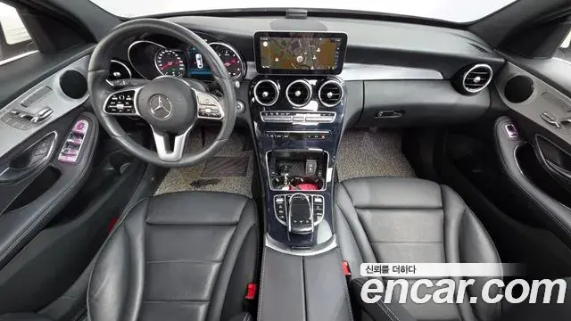 Mercedes-Benz C-Class 2020 — Фото 7/20