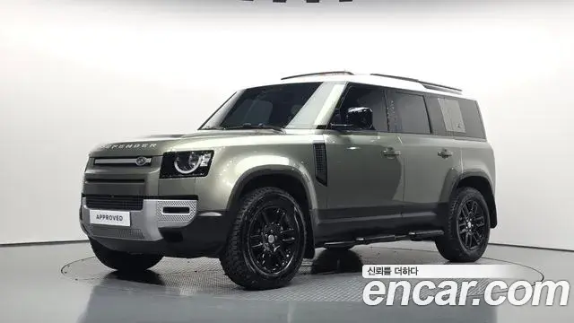 Land Rover Defender 2021 — Фото 1/20