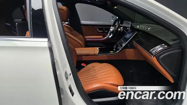Mercedes-Benz S-Class 2022 — Фото 11/20
