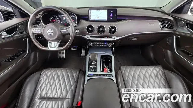 Kia Stinger Meister 2020 — Şəkil 18/36