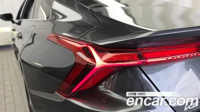 Kia K8 2022 — Photo 26/33