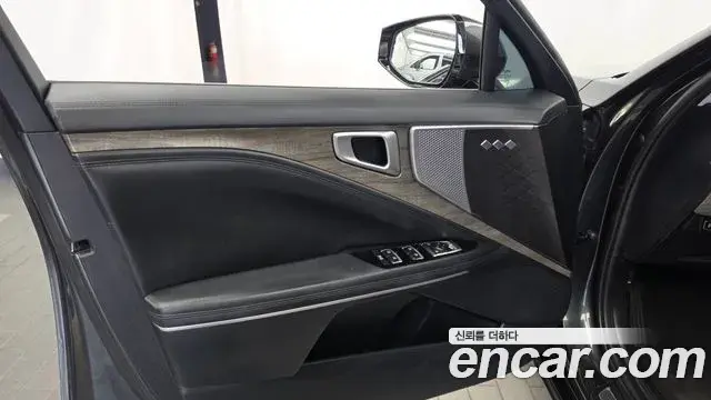 Kia K8 2022 — Photo 4/33
