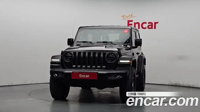 Jeep Wrangler 2020 — Фото 3/20
