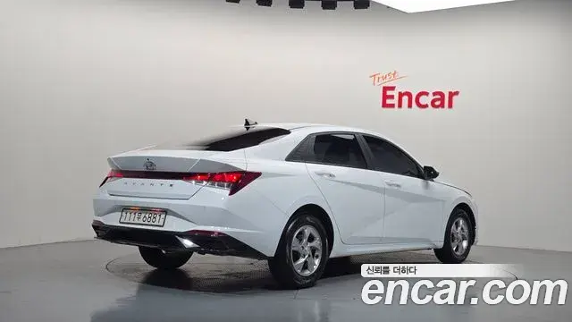 Hyundai Avante 2022 — Фото 2/20