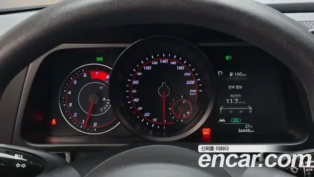 Hyundai Avante 2022 — Фото 8/20