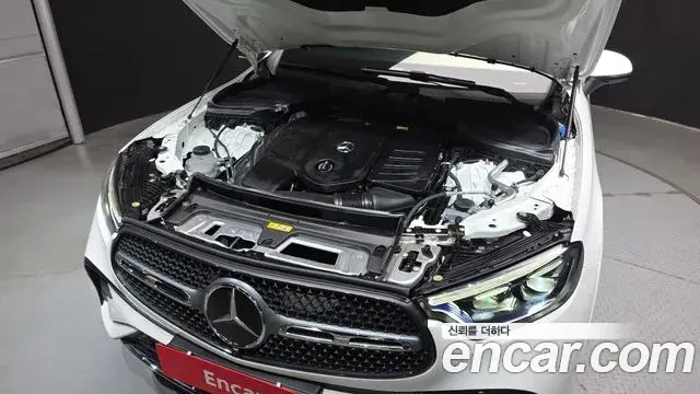 Mercedes-Benz GLC-Class 2024 — Фото 6/20