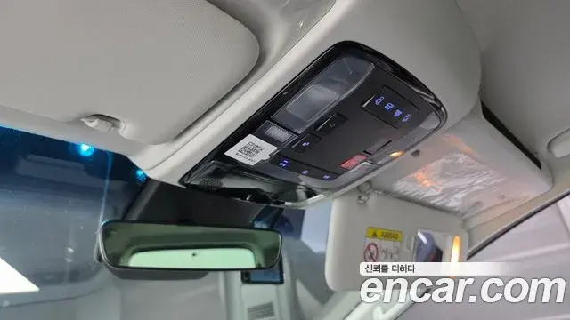 Hyundai Staria 2022 — Фото 17/17