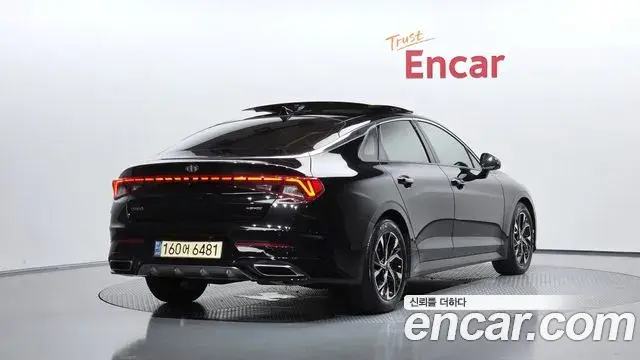 Kia K5 2020 — Şəkil 22/34