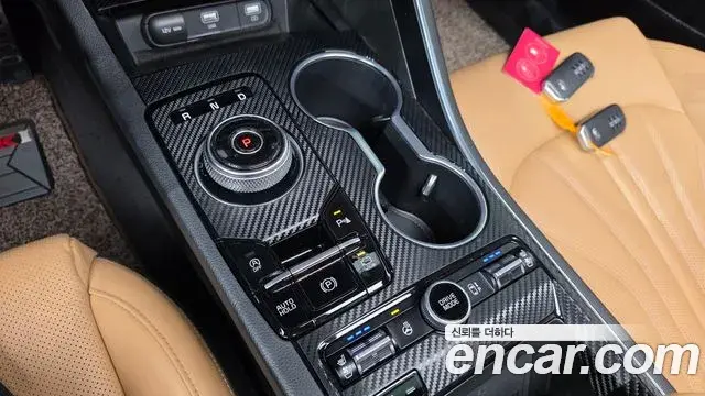 Kia K5 2020 — Şəkil 18/34