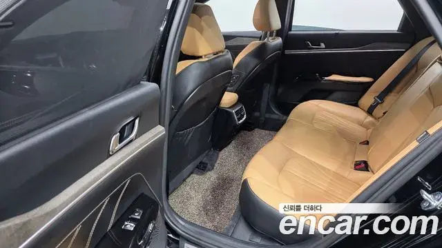 Kia K5 2020 — Şəkil 12/34