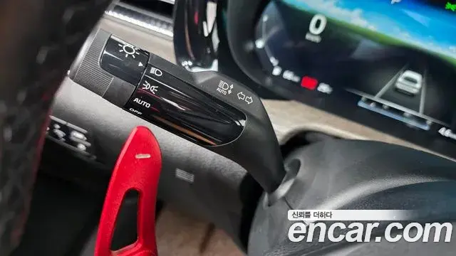 Kia K5 2020 — Şəkil 10/34