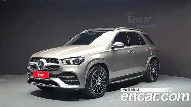 Mercedes-Benz GLE-Class 2023 — Фото 9/20