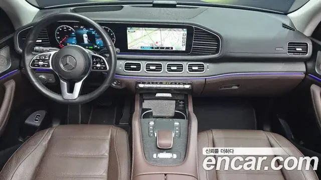 Mercedes-Benz GLE-Class 2023 — Фото 10/20