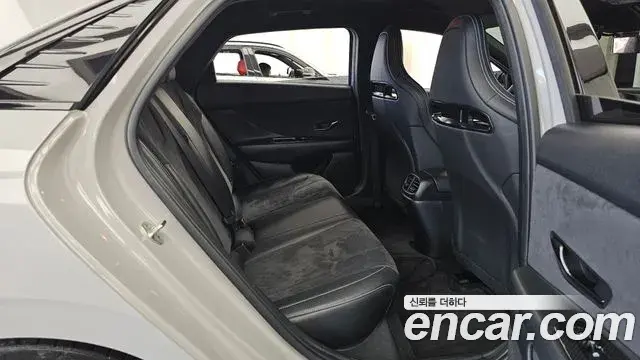 Hyundai Avante 2022 — Фото 12/20