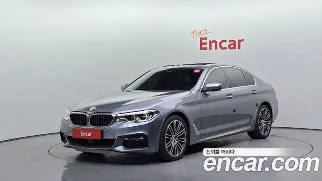 BMW 5 Series 2018 — Фото 1/20
