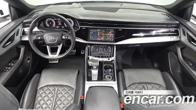 Audi Q7 2021 — Фото 7/20